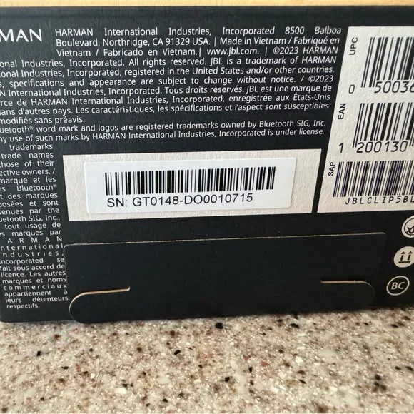 JBL Black and Orange Portable Speaker - Picture 6 of 7